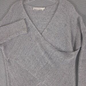 Astr The Label Sweater Womens M Gray Wrap Front V-Neck Pullover Lagenlook EUC